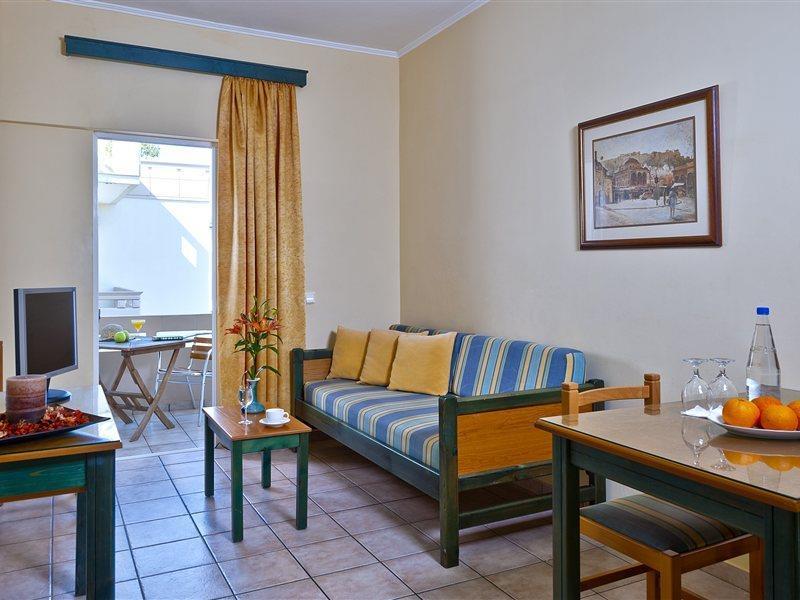 Agioi Apostoli  Inea Hotel & Suites מראה חיצוני תמונה